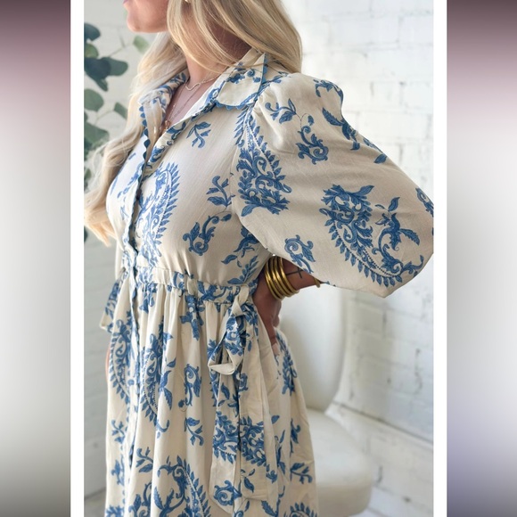 GiGiO Blue White Floral Dress Adjustable Tie Waist Boho Cottagecore Medium NWT - Picture 6 of 17